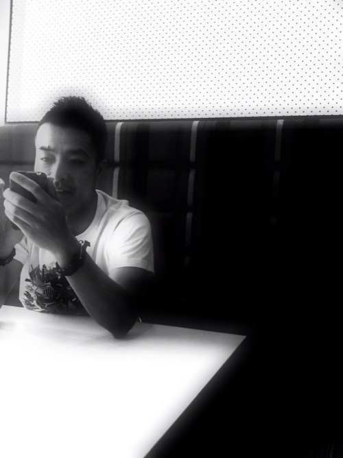 johnlbao's profile picture. 