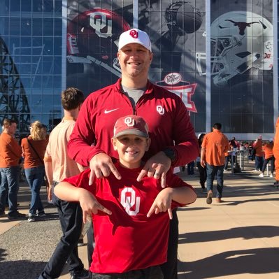 Husband, dad, musician, love working out, playing ball, and spending time with friends