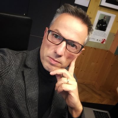 maxpiazzi's profile picture. padre di Giorgia, Elisa ed Arianna. Marito di Nicoletta. Vice direttore della Cassa Rurale di Fiemme. Nella vita mi piace occuparmi delle persone. Fotografo.