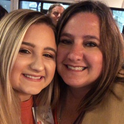 brandyaull's profile picture. Live Laugh Love! Beach Girl, Boat Girl, Love to travel,Clemson Tiger Fan|AULL IN| 💜🐯 #allin
