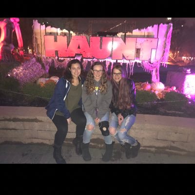 sydbloom11's profile picture. 