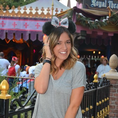 jenlcarter29's profile picture. Be who you want to be, not what others expect you to be