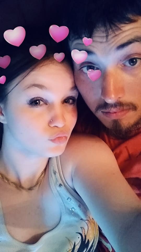 Kurtlivesongma1's profile picture. 18 mother to be and engaged to be married