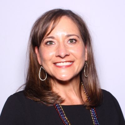 Wife, step-mom, entrepreneur, sports enthusiast and recreational golfer who loves spending time with my family.