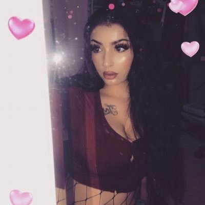 all_leslie's profile picture. ballin