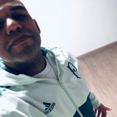 Ricardo12668879's profile picture. 