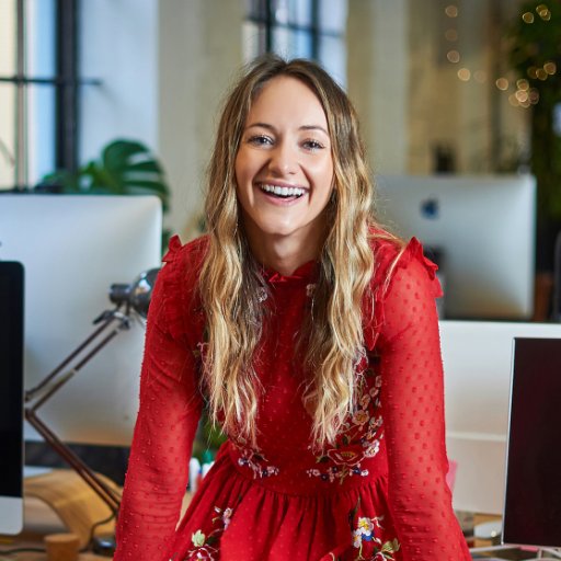 Founder and CEO of the Stakked collective: Munch, Nibble, Flabbergast & Another Blank Page. Stack up for 360 creative marketing, powered by AI.

https://t.co/LnQbeS62Pb