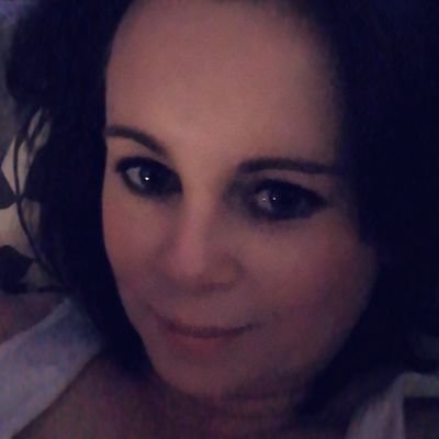 well im married to johnpaul lynch, im living in limerick ive 2 lab dogs called lilly and jack and im as mad as a hatter lol