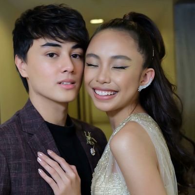 Only support for MAYMAY AND EDWARD [^°°MAYWARD IS REAL^••]