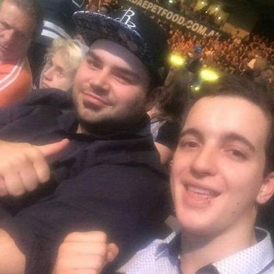 WezleySnipezzPC's profile picture. 31 | Enjoy all things gaming and sports                 
        Why thank you Eddie