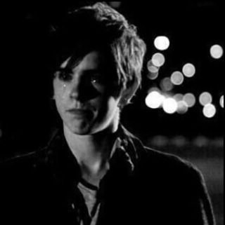 vv4cmn8xhkPIapZ's profile picture. 