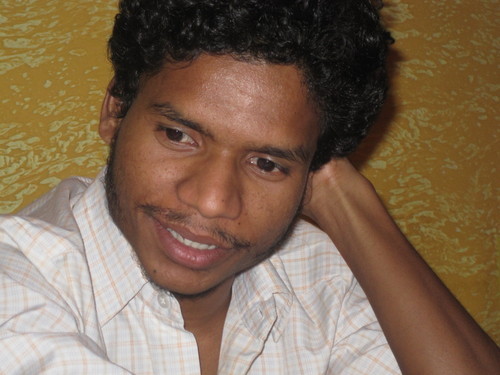 aksorentw's profile picture. 