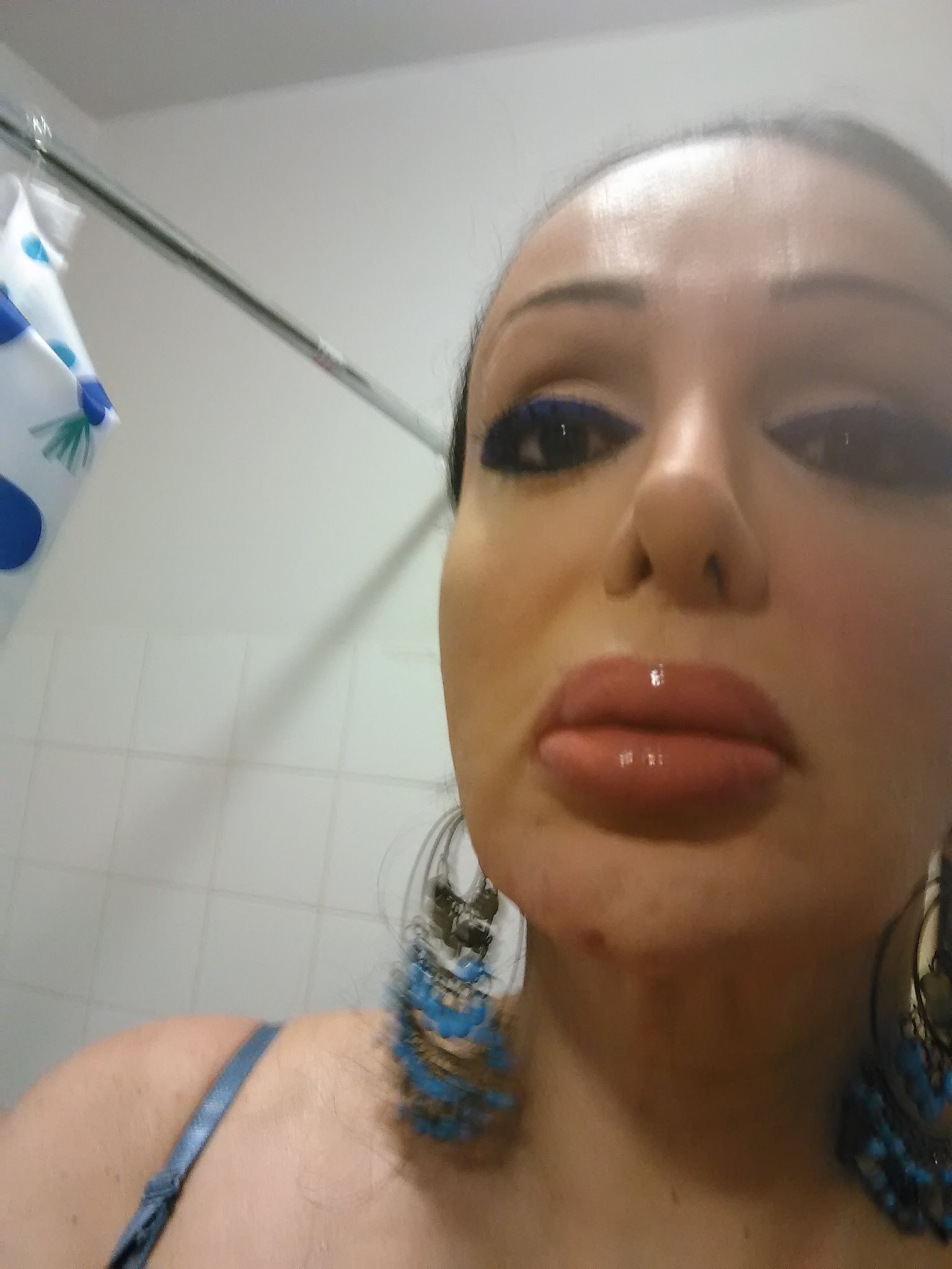 Hicham39586664's profile picture. 