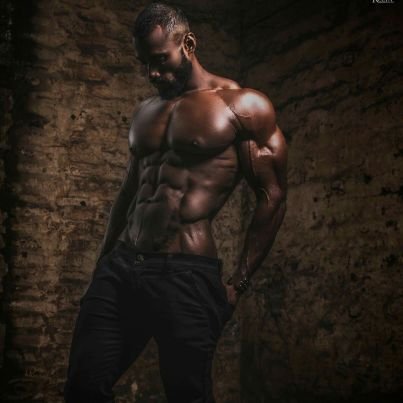 RockyWi03163005's profile picture. ( I fuck you so good ) 


Aunty ho ya bhabhi khus ho jaogi ye gairanty