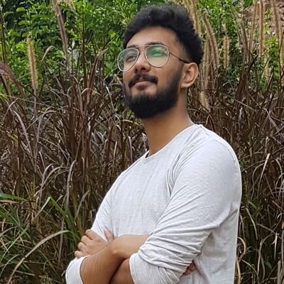 elakavya's profile picture. 