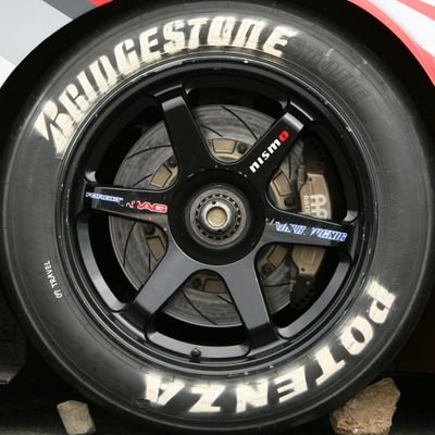 motoyamamoto023's profile picture. スーパーGTの本山哲選手が好きです。
それとどうでもいい私の日常を呟いています。※個人の想いも書いたり消したり。