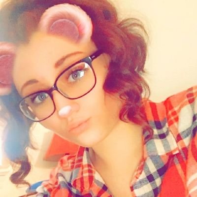 Tehya_g20's profile picture. New Twitter 💥💥
\Aubree's mommy\ 
20, Single, White & Mexican