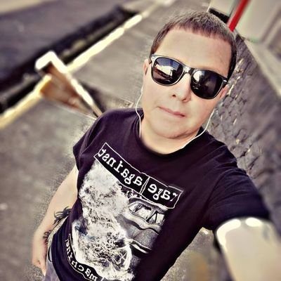 sutincr's profile picture. Todos encontraría su propia vida mucho más interesante, si dejaran de compararla con la vida de los demás.