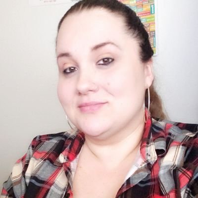 I am a goth, gamer, mother, and wife.... not necessarily in that order.