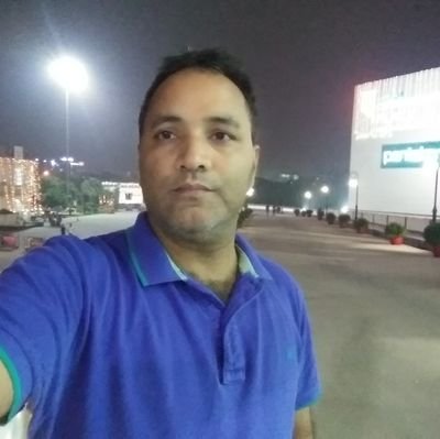 poojayv's profile picture. 