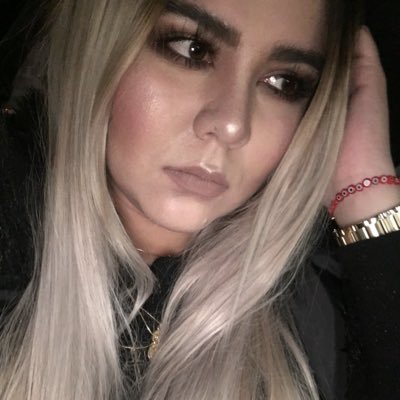 AllyyBnniita's profile picture. Fashion Designer - Color Assesor - Stylist  FamilyLover