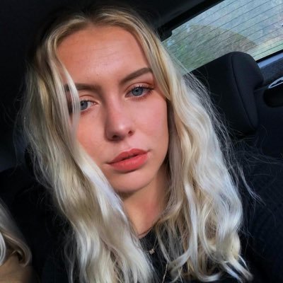 Mollie_Forsdyke's profile picture. 21