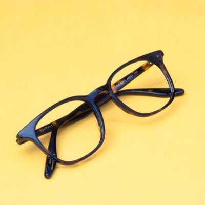 eyemdutch's profile picture. 🇱🇺Dutch eyewear store & brand. 👓🕶Handcrafted Italian Acetate 📃Manhandled by professionals 👨🏫🤓For consumer & retailer (soon)