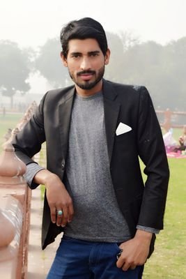 CHhotyNawab's profile picture. 4 brothers.
Software engineer
Digital marketing consultant