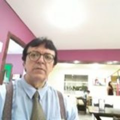 Ex sindicalista; lider estudantil; e, militante político. HOJE: Advogado; Corretor; Educador; e, Livre Pensador. Comunicação + Amizade = HARMONIA.