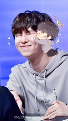 SaarmyBTS1's profile picture. Hloo i am army, i am from indonesia