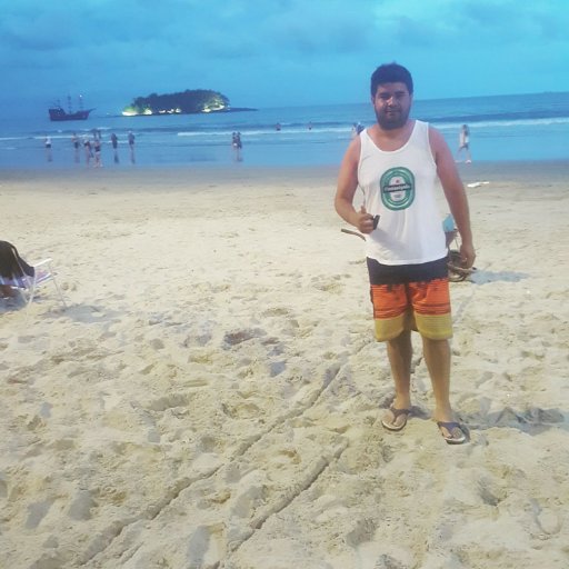 Estudiante, Trabajador, Olimpero de corazón; y Hombre agradecido con la vida.