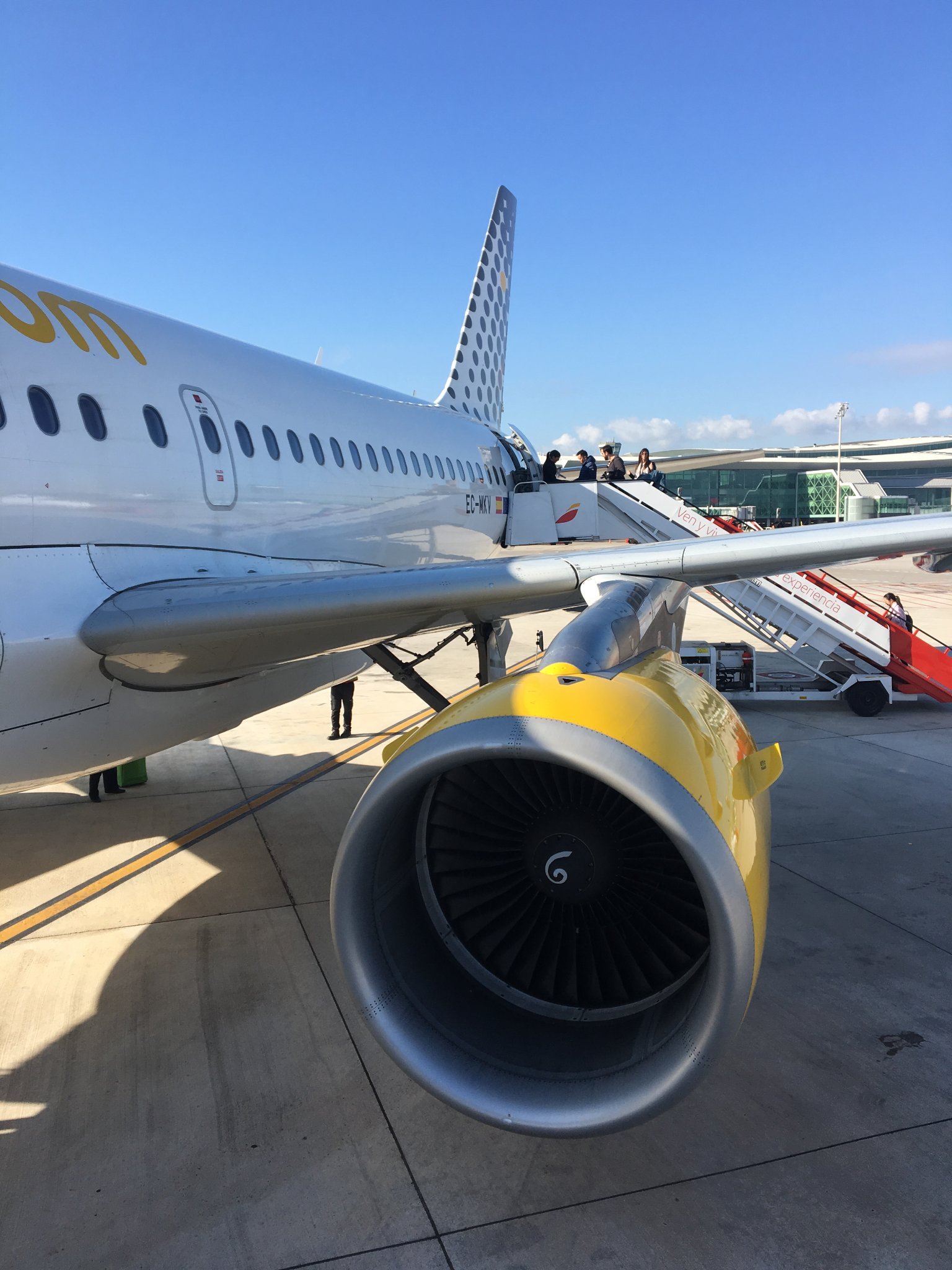 estudiando para controlador aereo