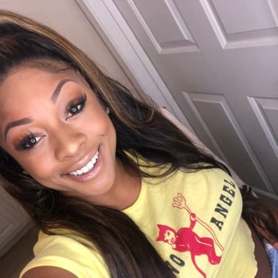 welcome to my random thoughts , my mind is never in one place ‼️ keep up , I dare you ❣️ xoxoxo Monie 🦋