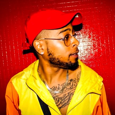 Everything @its12fifteen 🎧🎬Music , Media , & News 📩 DM your pics & content with our fav @its12fifteen