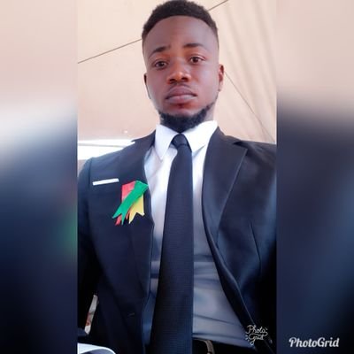 samlarry12's profile picture. 