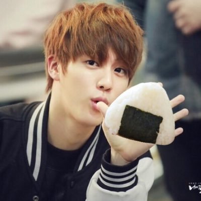 79DWvS637LHw55B's profile picture. 02line BTS専用垢 グクジン(ジン強)よりのおーる ARMYさんたちと仲良くなりたい💕