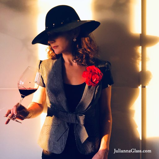 Enjoying life to the fullest! Loving #wine #coffee #style and #elegance. Creator of #JuliannaGlass® #unique #handcrafted glassware with #Swarovski crystals.