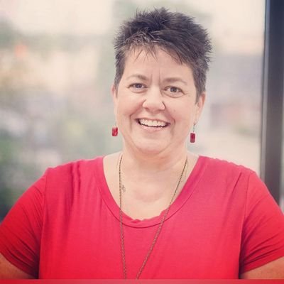 HomesbyjenKW's profile picture. Honest. Kind. Professional. Confident.