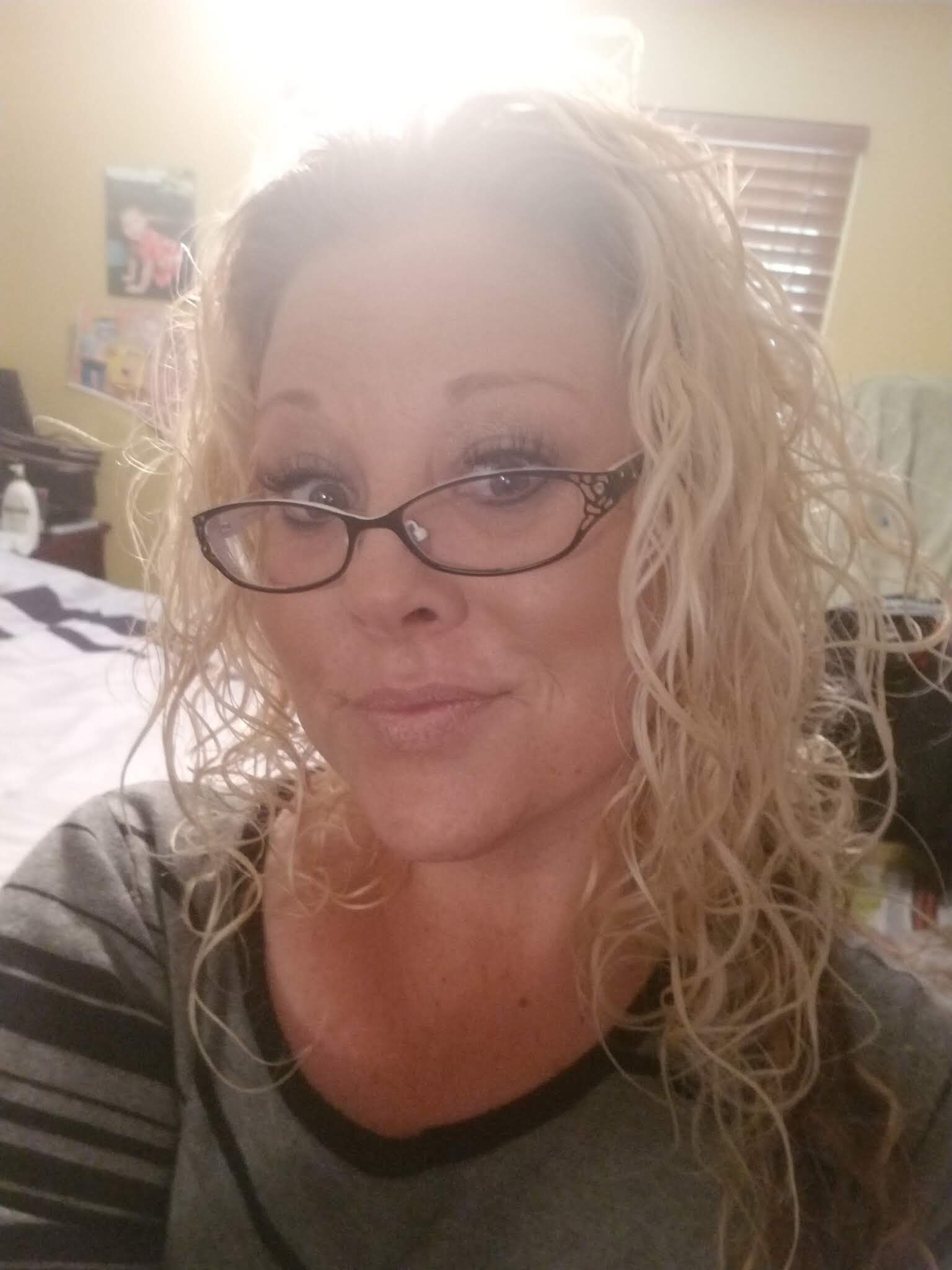 hello!!!...i believe in faith..and also believe in lucky..stay safe on here and also stay blessed...🇺🇸🇺🇸🇺🇸