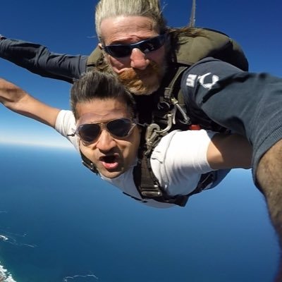 iam_isurgeon's profile picture. EYE SURGEON