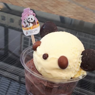 jajapan39's profile picture. 読みメインで時々つぶやきます。パンダ好きです。深夜のPANDA-CAM❤

Zoo Atlanta 倫倫の毎回の子育て模様が大好き。


日常は 太陽のお祭り男とGONTITIと。。
宜しくお願いします(*´∀｀)ﾉ