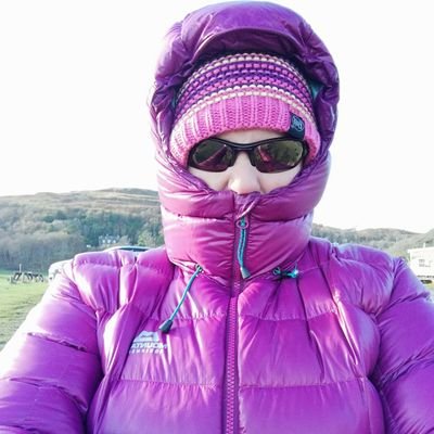 Hill walking, kayaking, Scotland loving dementia specialist nurse. All opinions are my own.
