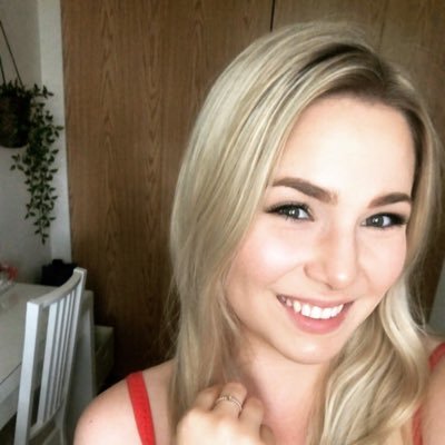 AbigailNykvist's profile picture. Teacher in training🍎 ❤️🧡💛💚💙Spending the year in 7 🥰 University of Winnipeg Instagram: @abigailnykvist