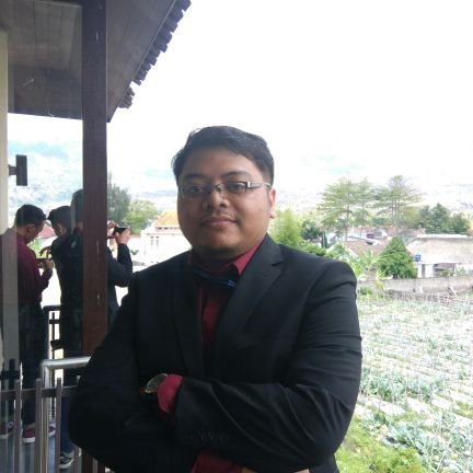 danusogi's profile picture. Passionate in Artificial Intelligence, Evolution of Human Thinking, and Billiard