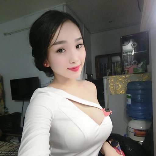 Sophieant2's profile picture. #followback