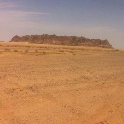 ‏بكالوريس قانون  من جامعة  الملك سعود  ١٤٢٢هجري  عمل مستشار قانوني في وزارة التجارة والصناعة سابقا وحاليا متفرغ لمزاولة مهنة المحاماه. ‏شاعر  وحسابه للشعرفقط