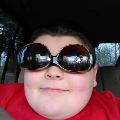 JosephGlotzbach's profile picture. So do you like hot pockets