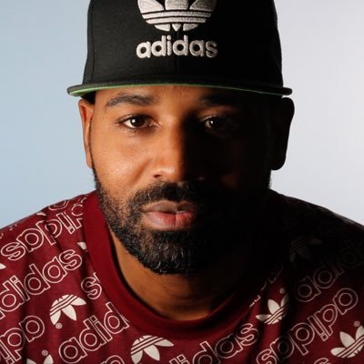 Jeremiah is a Louisville Ky native, singer, musical arranger, Producer and Videographer.