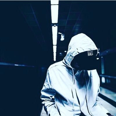 مؤلم، ان ترحل وانت تعلم بأنك ستعود ع
ندما. يتمكن منك الأشتياق