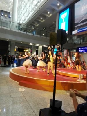 HBachantes's profile picture. World News